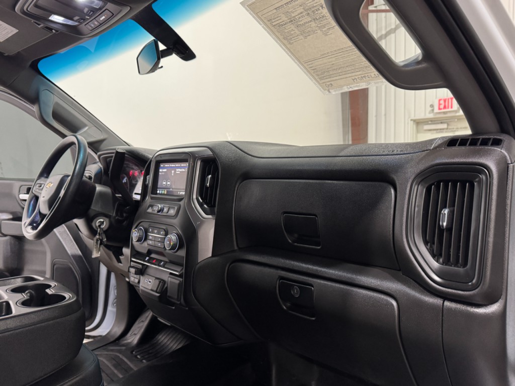 2023 Chevrolet Silverado 1500 Image 11