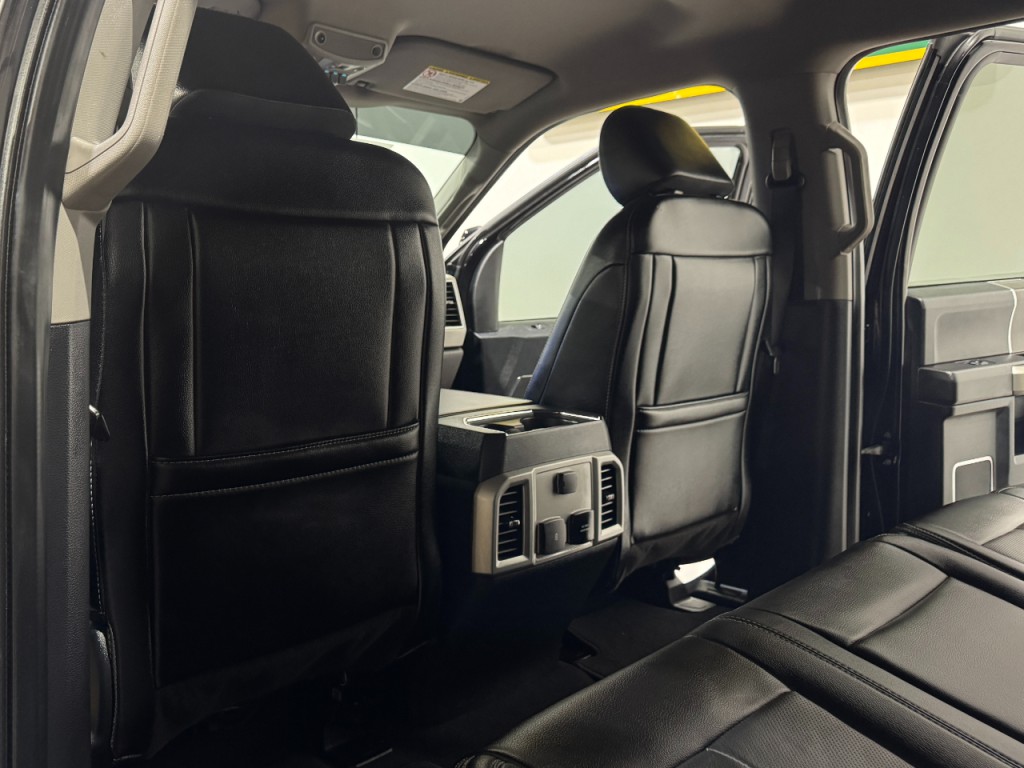 2021 Ford F-350 Image 17