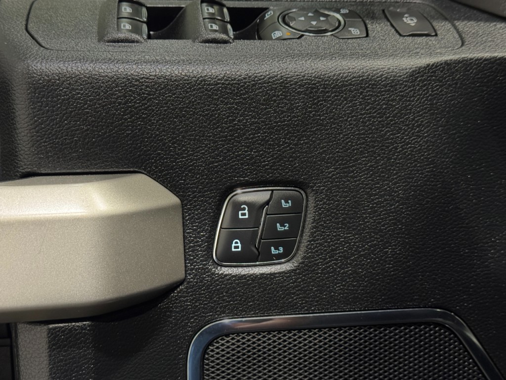 2021 Ford F-350 Image 32