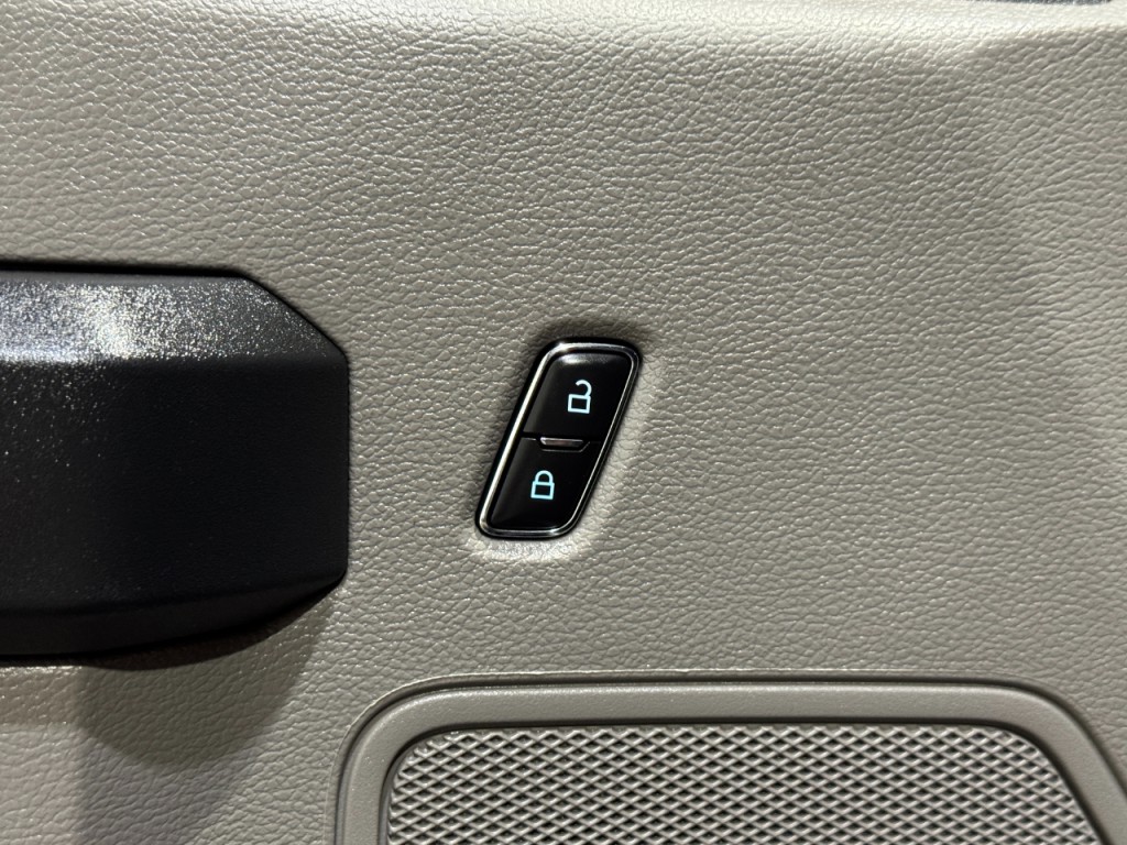 2022 Ford F-250 Image 32