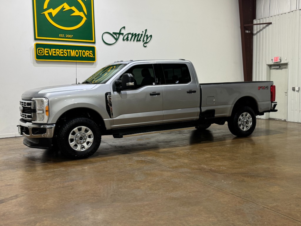 2023 Ford F-250 Image 3