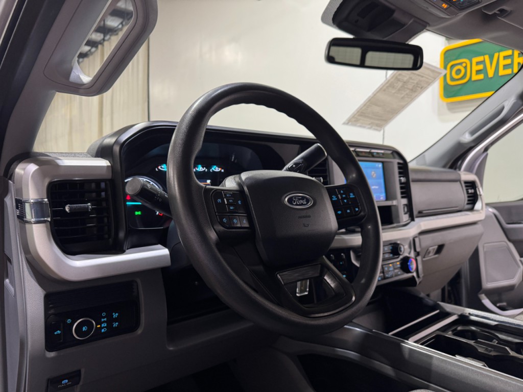 2023 Ford F-250 Image 10