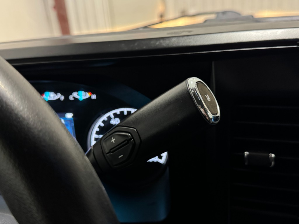 2023 Ford F-250 Image 24