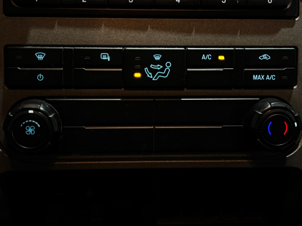 2016 Ford F-250 Image 12