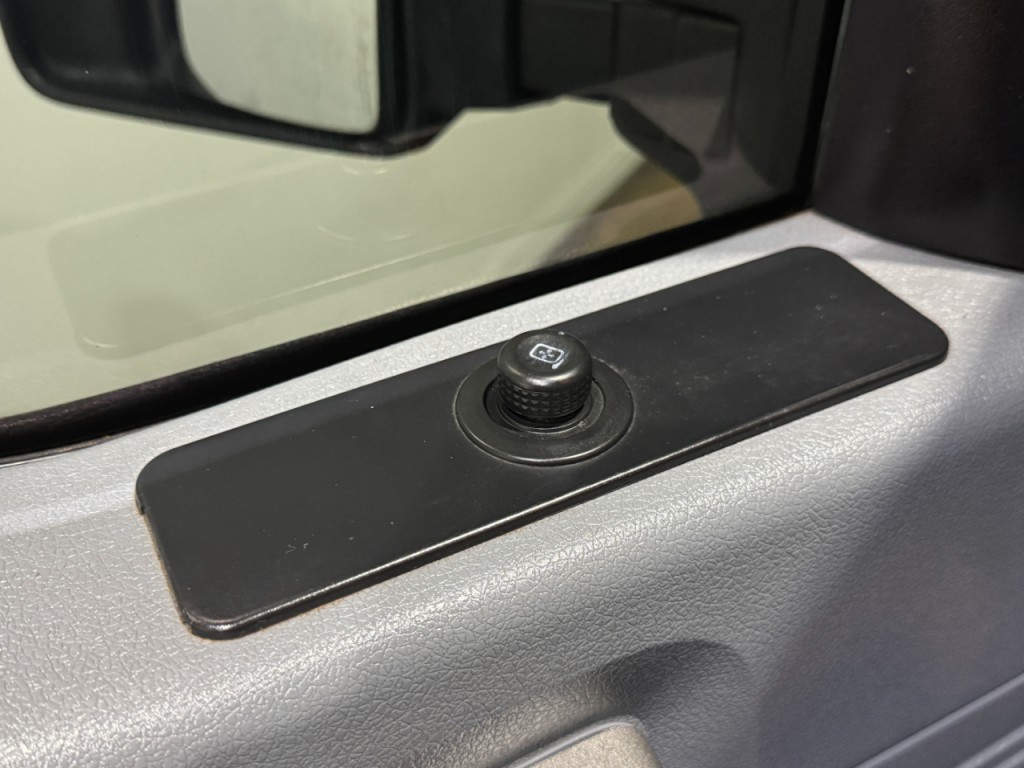 2016 Ford F-250 Image 28