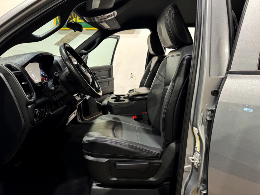 2023 RAM 2500 Image 12