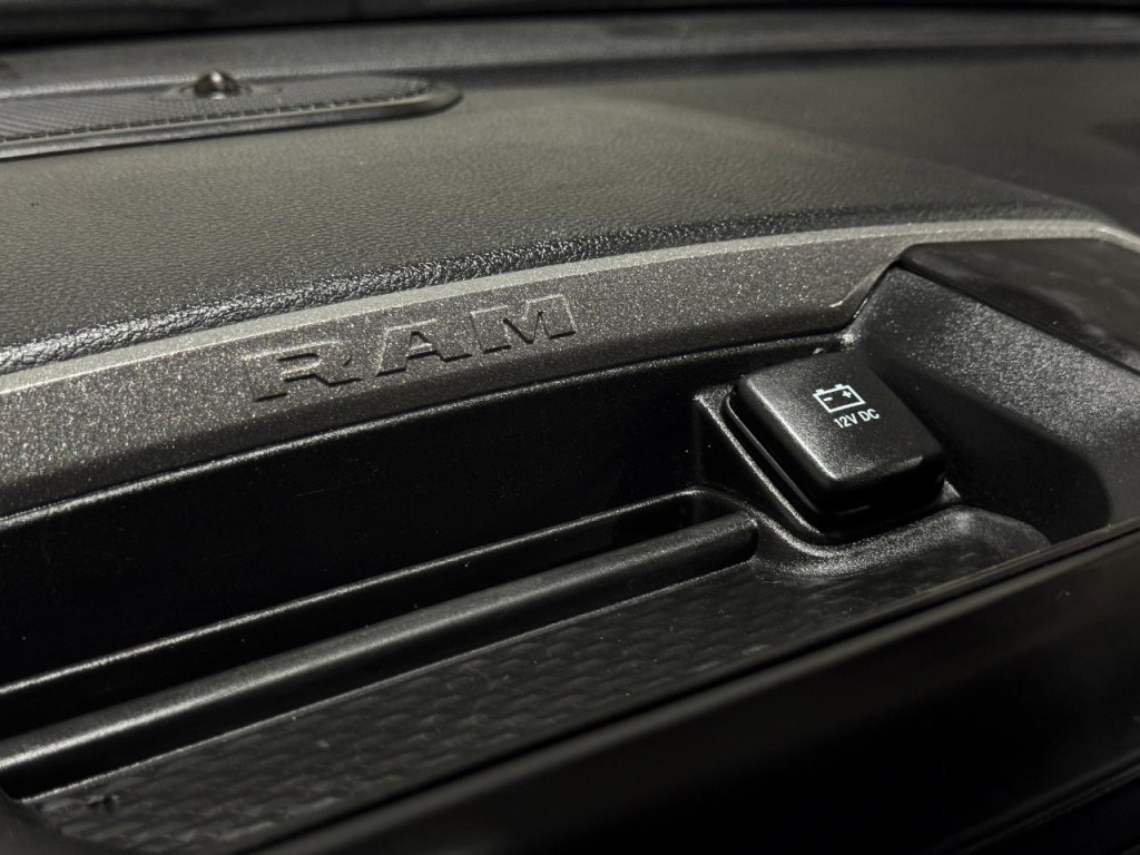2023 RAM 2500 Image 31