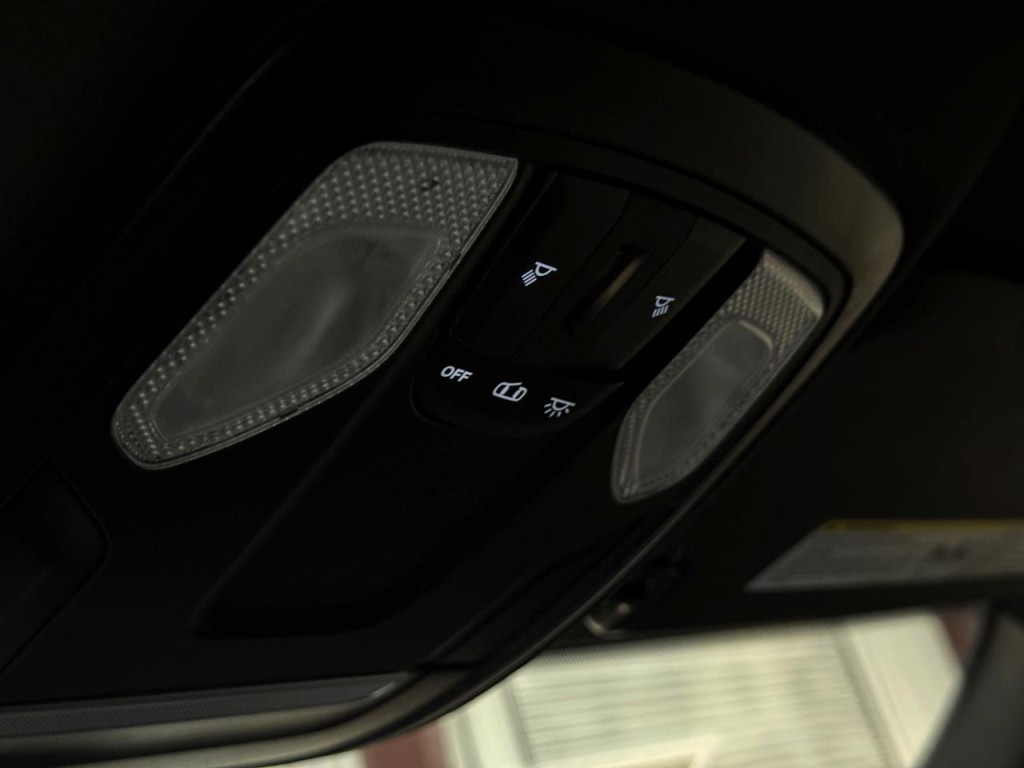 2023 RAM 2500 Image 32