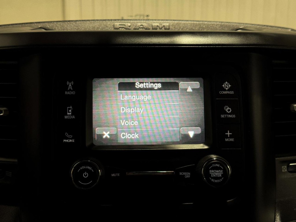 2023 RAM 2500 Image 37