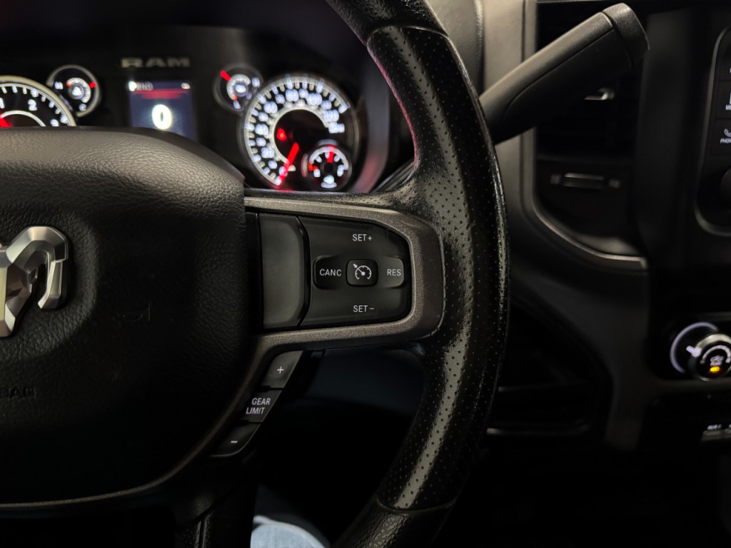 2023 RAM 3500 Image 24