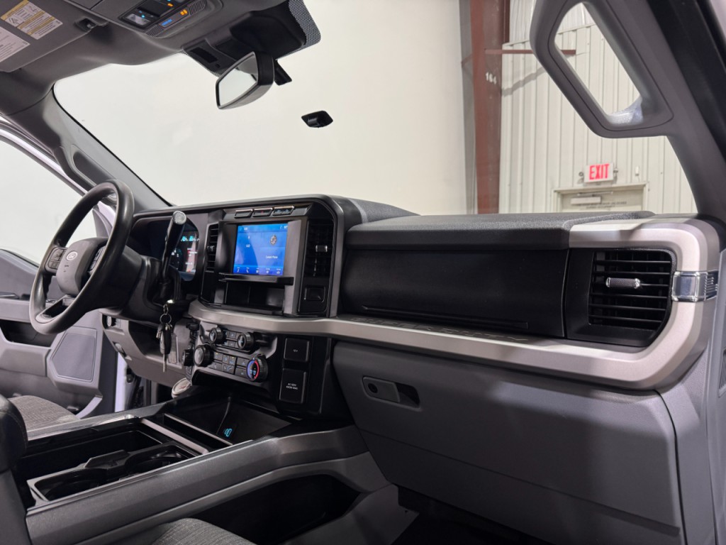 2023 Ford F-250 Image 11