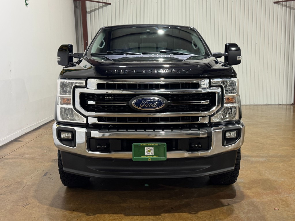 2021 Ford F-250 Image 2