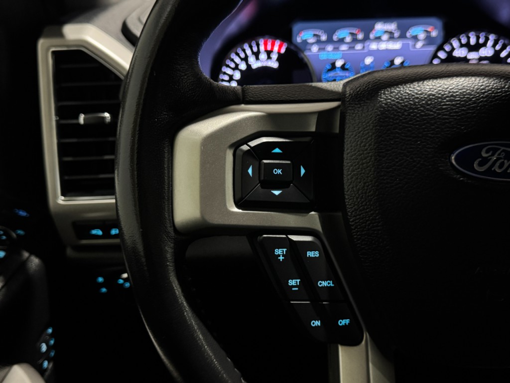 2021 Ford F-250 Image 21