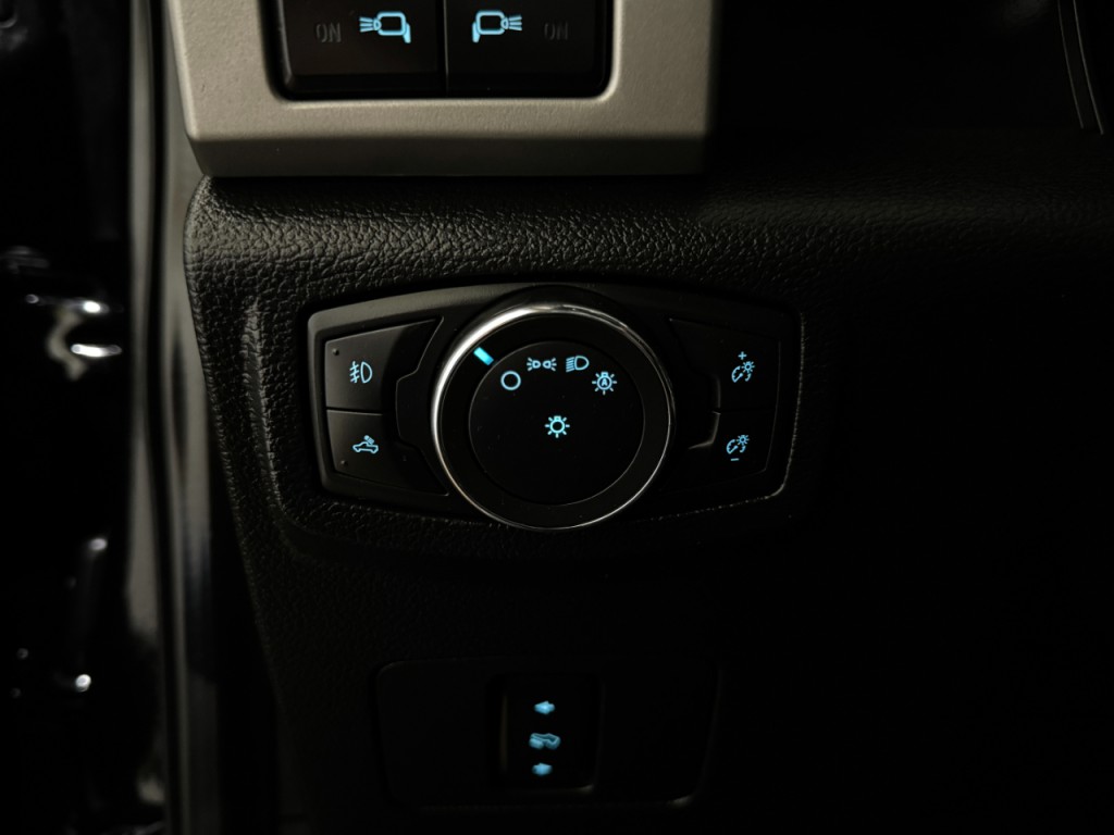 2021 Ford F-250 Image 28