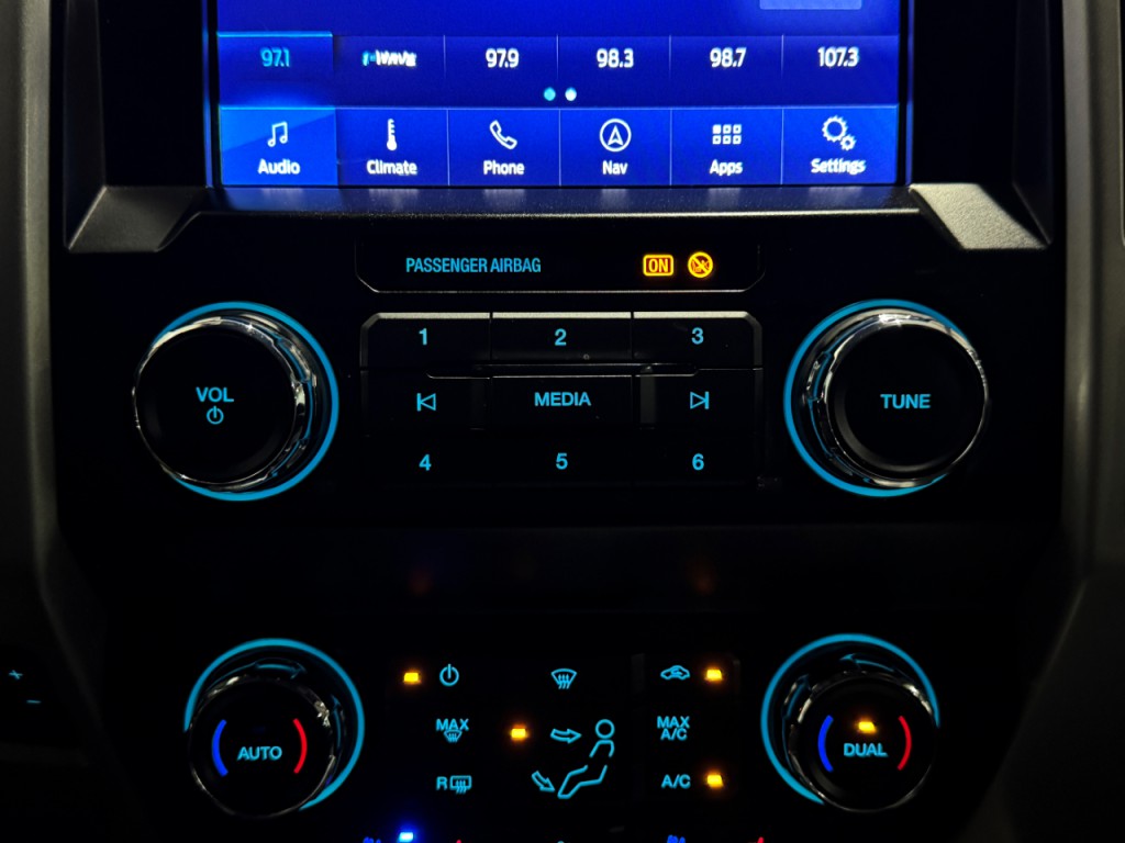 2021 Ford F-250 Image 36