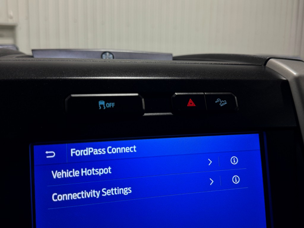 2021 Ford F-250 Image 38