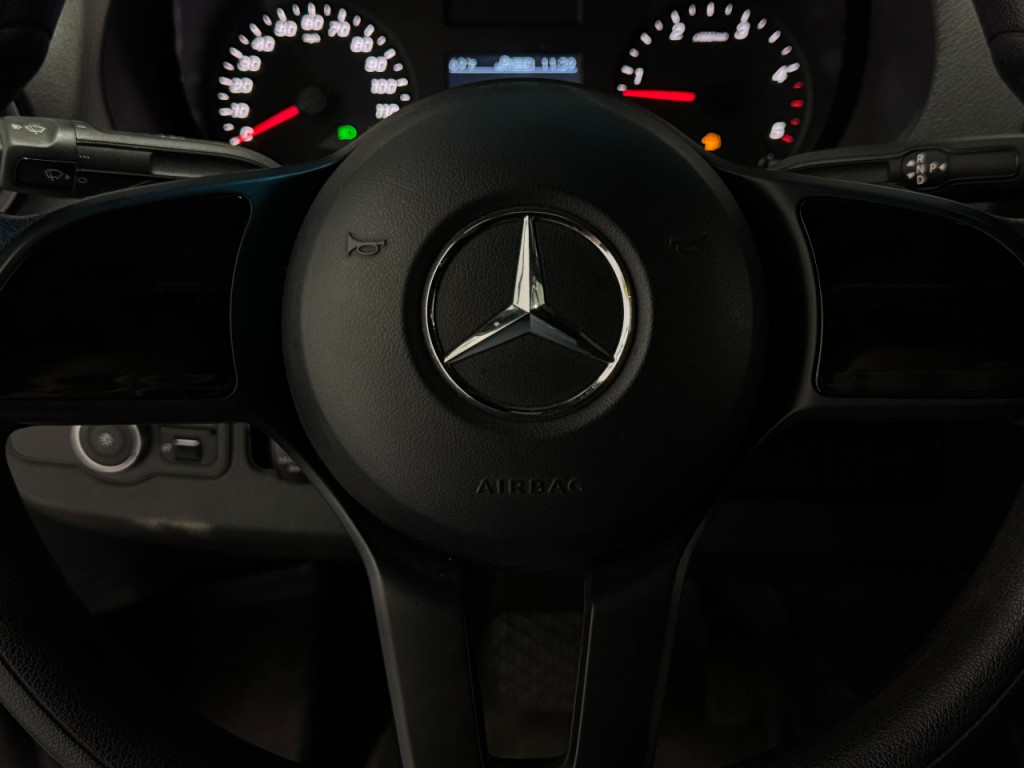 2019 Mercedes-Benz Sprinter Image 8