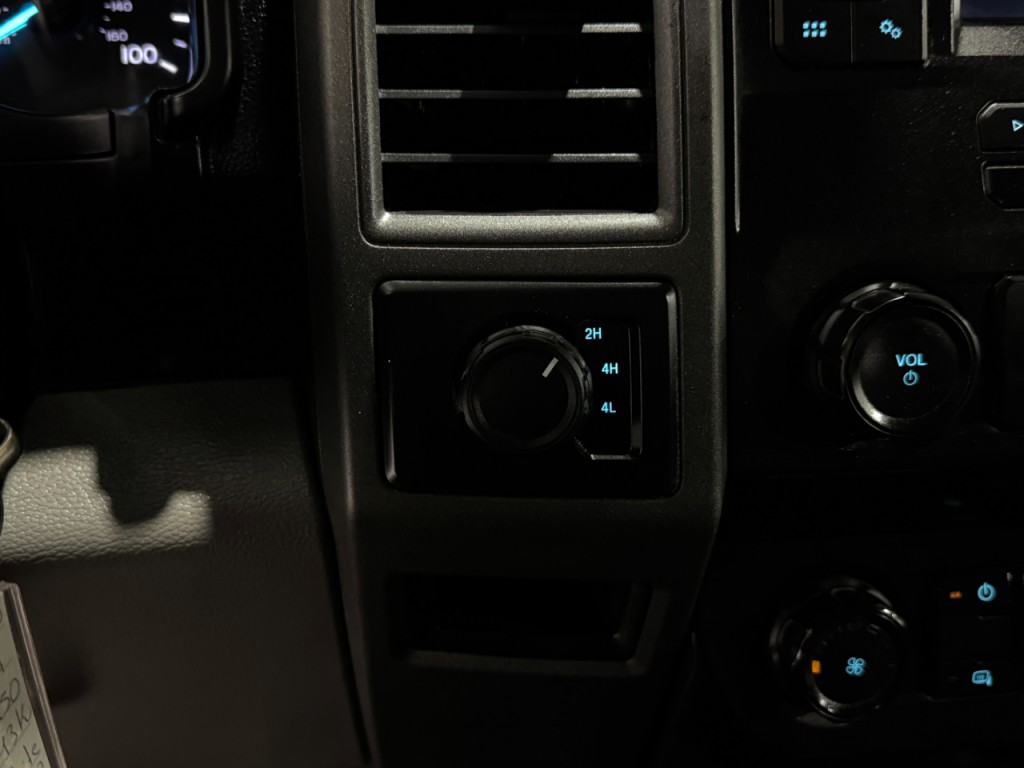 2020 Ford F-250 Image 25