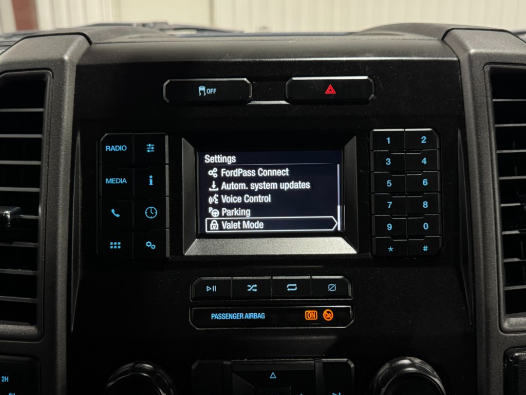 2020 Ford F-250 Image 40