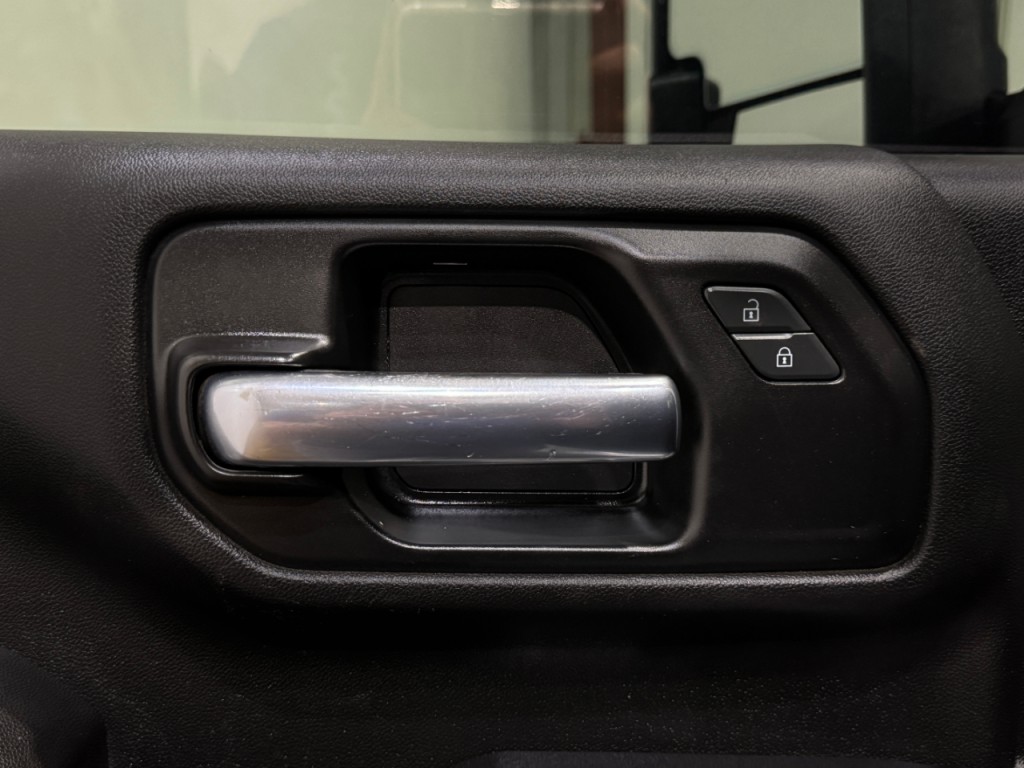 2020 Chevrolet Silverado 1500 Image 24