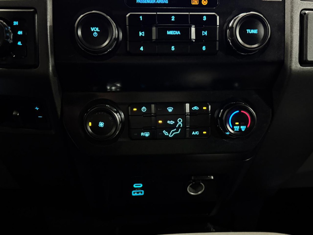 2022 Ford F-250 Image 31