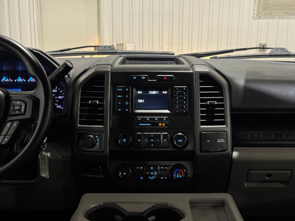 2022 Ford F-250 Image 21