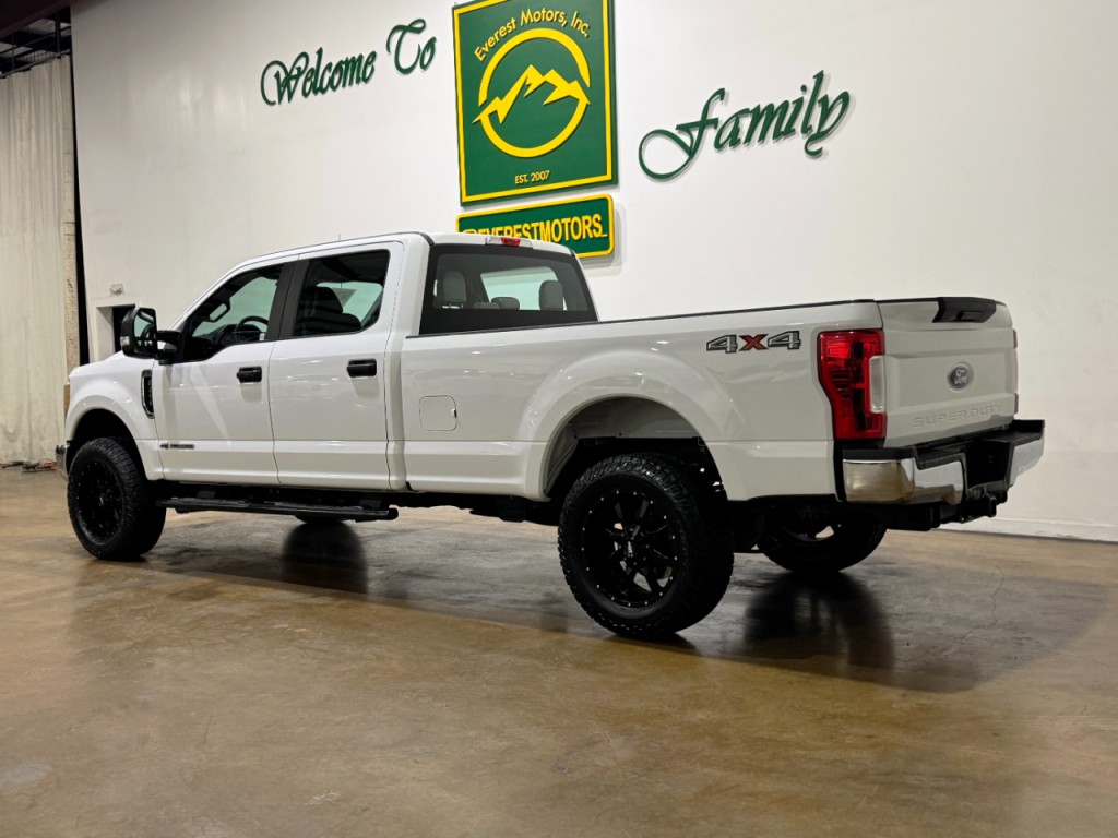 2017 Ford F-250 Image 6