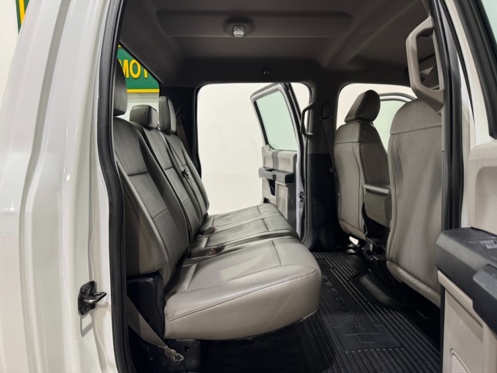2017 Ford F-250 Image 15