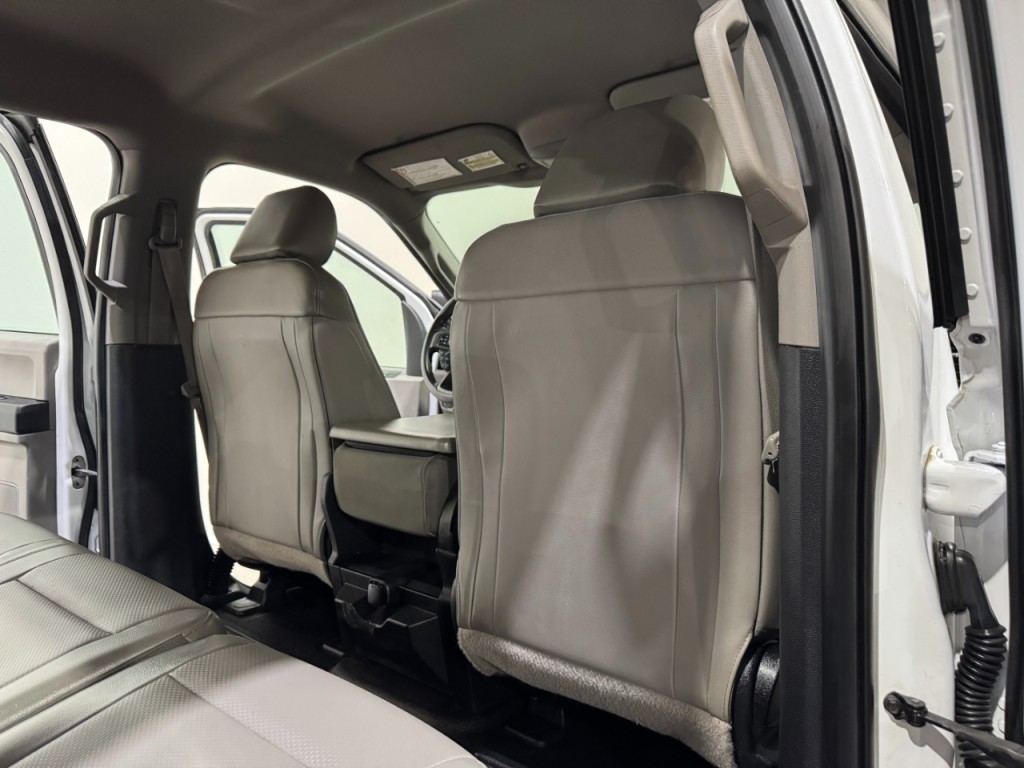 2017 Ford F-250 Image 17