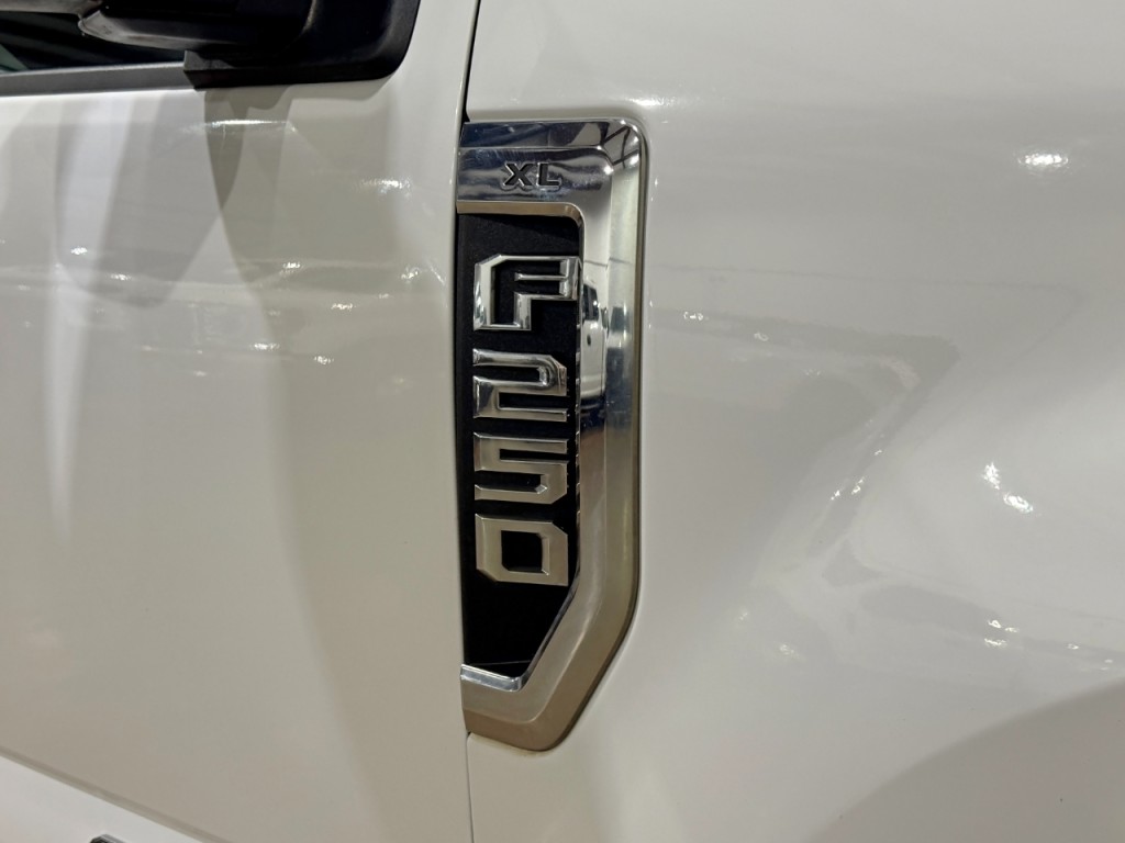 2017 Ford F-250 Image 39