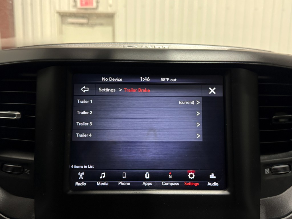 2020 RAM 3500 Image 22