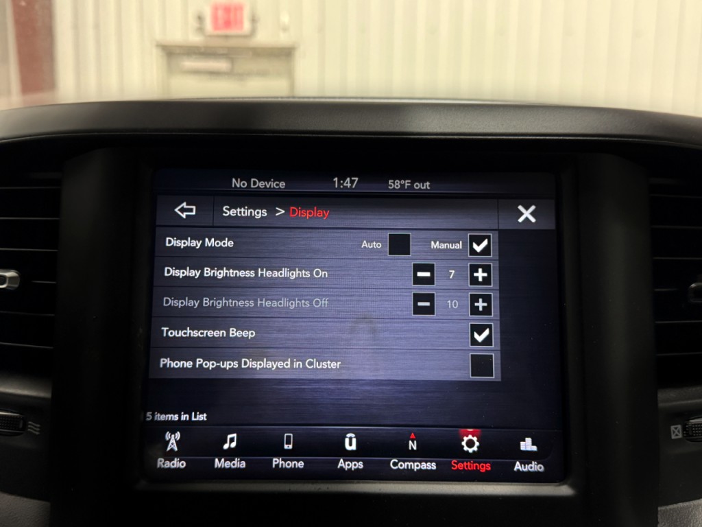 2020 RAM 3500 Image 24