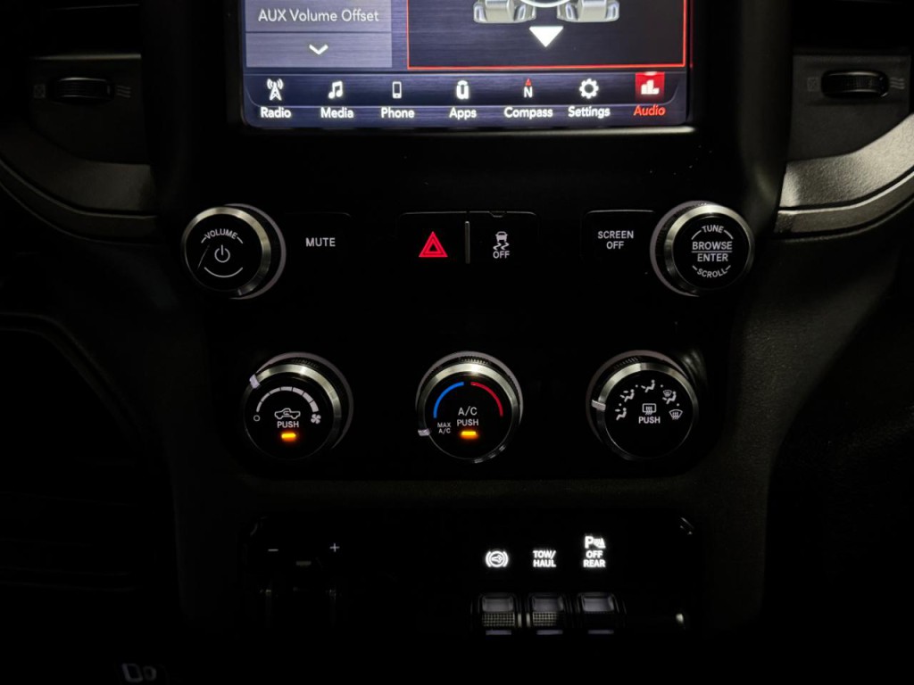 2020 RAM 3500 Image 28