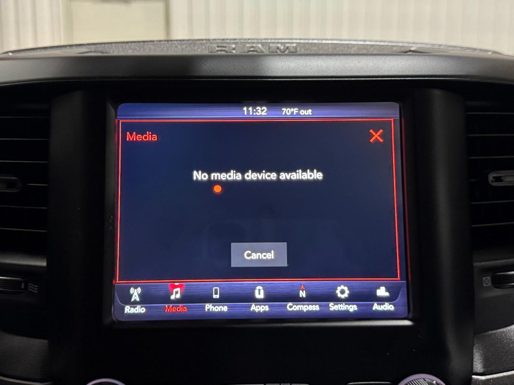 2020 RAM 3500 Image 36