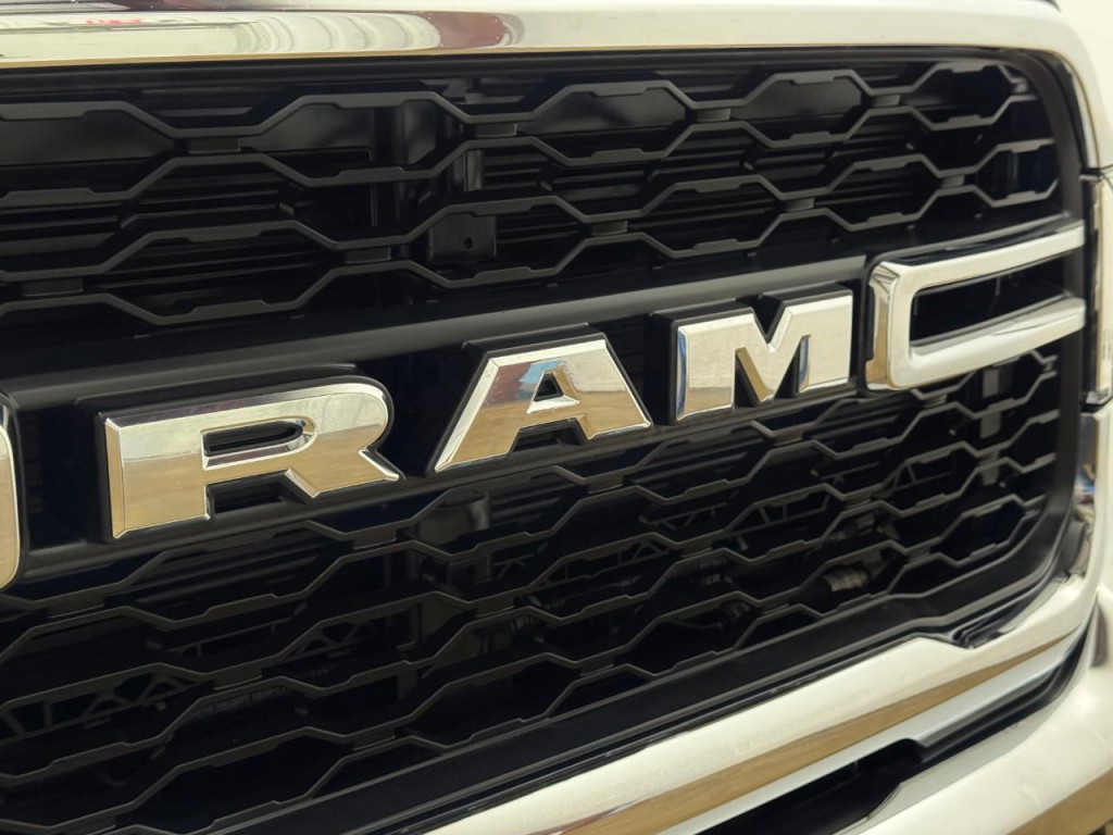 2020 RAM 3500 Image 52