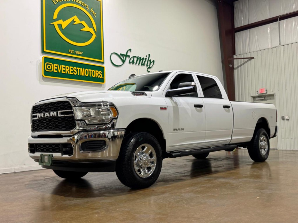 2021 RAM 2500 Image 3