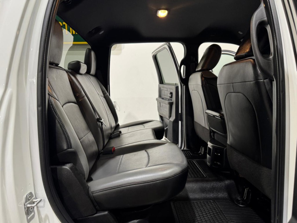 2021 RAM 2500 Image 15