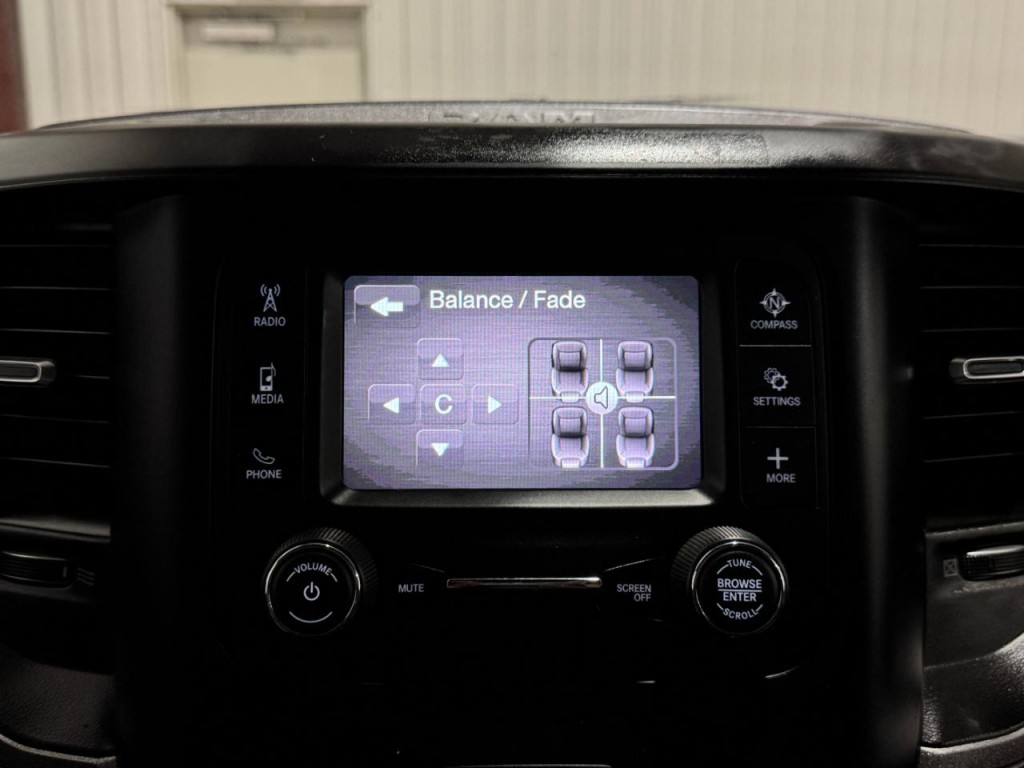 2021 RAM 2500 Image 40