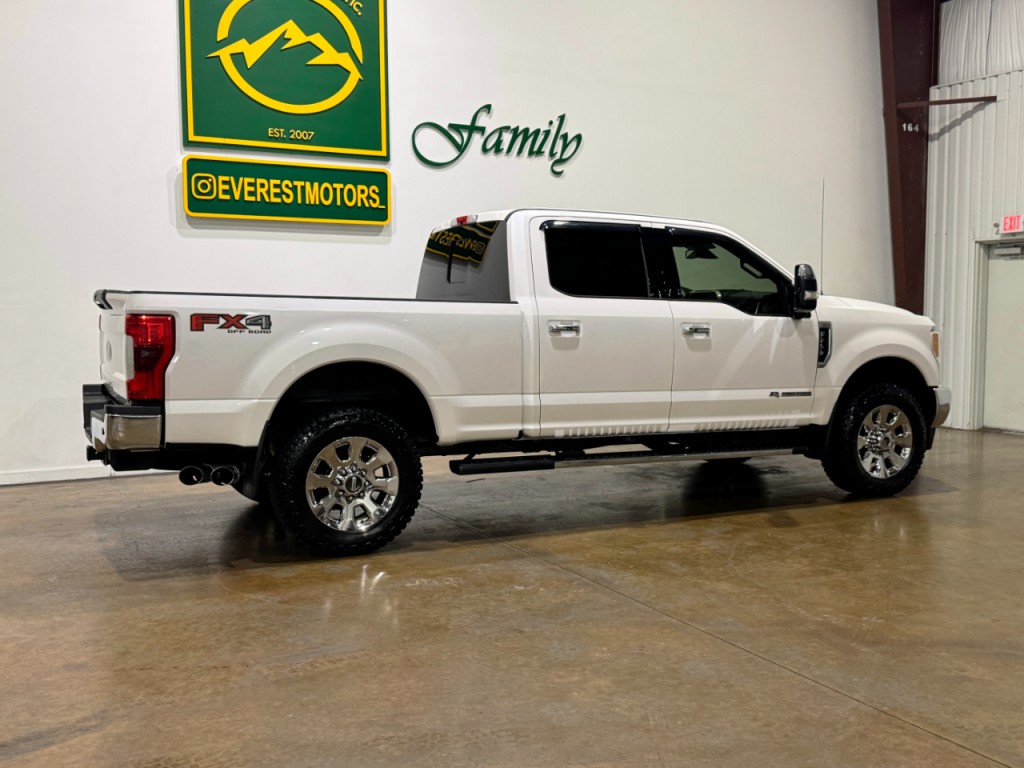 2017 Ford F-250 Image 9