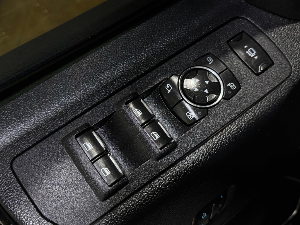 2017 Ford F-250 Image 29