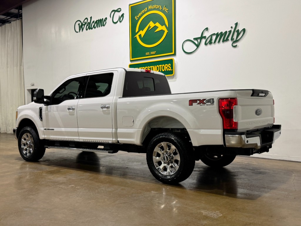 2017 Ford F-250 Image 6