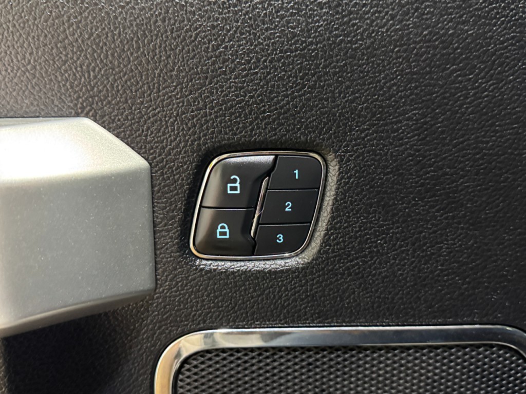 2017 Ford F-250 Image 31