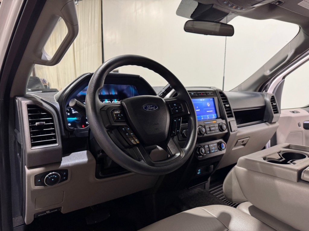 2022 Ford F-350 Image 10