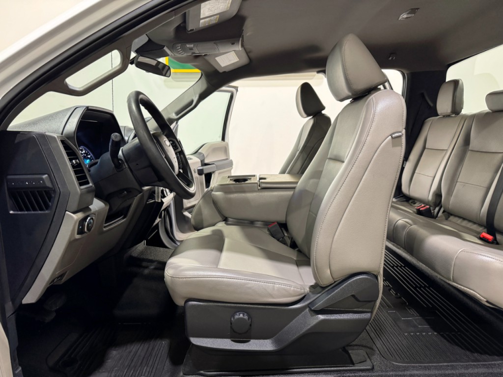 2022 Ford F-350 Image 12