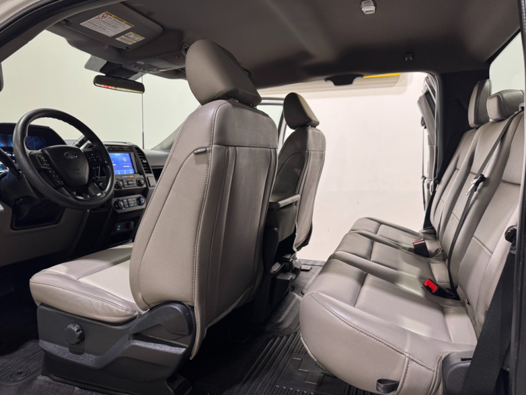 2022 Ford F-350 Image 16