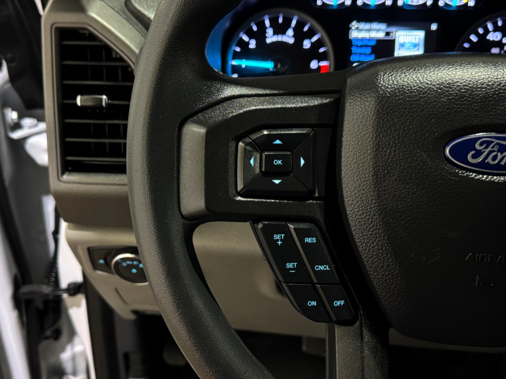 2022 Ford F-350 Image 23