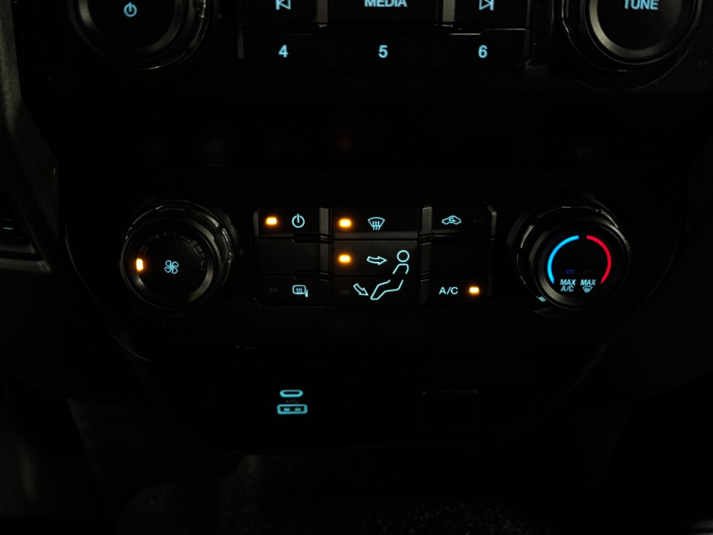 2022 Ford F-350 Image 32