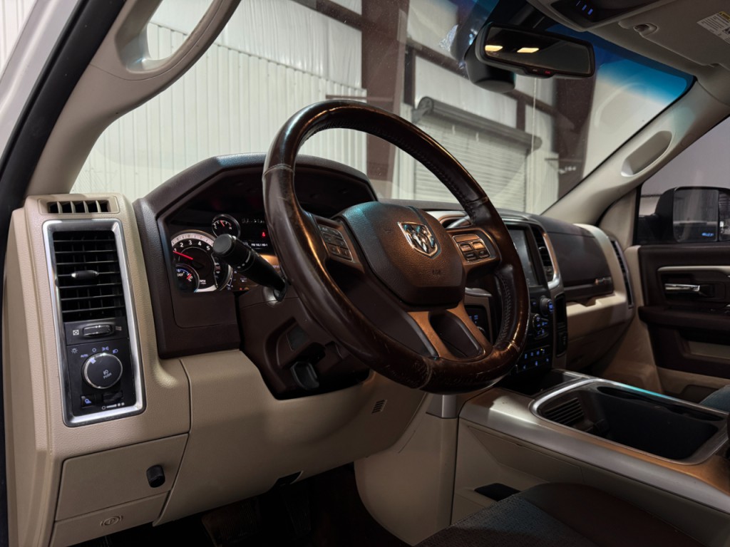 2017 RAM 3500 Image 5