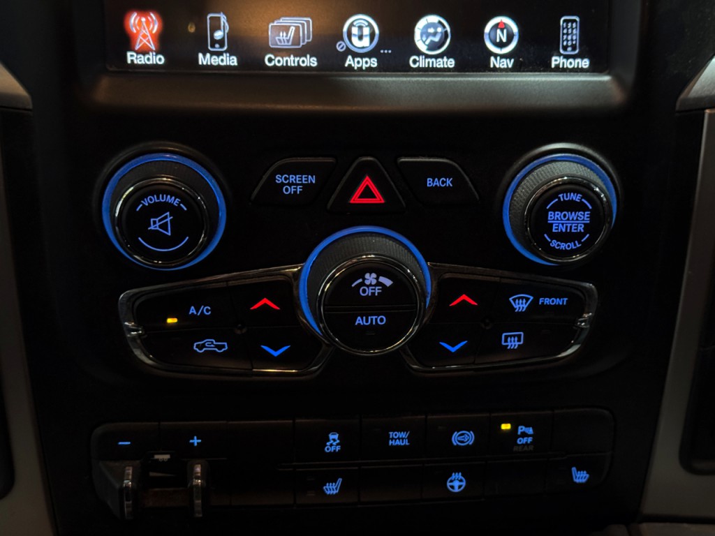 2017 RAM 3500 Image 8