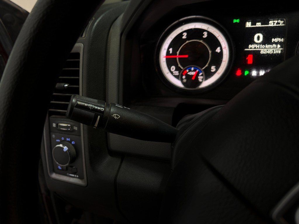 2017 RAM 3500 Image 6